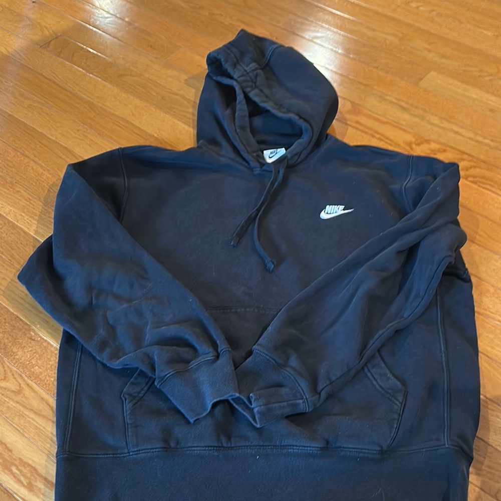 Nike Black Pullover Hoodie Sweatshirt